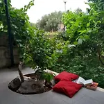 Cebalo - Ekonomija Διαμέρισμα