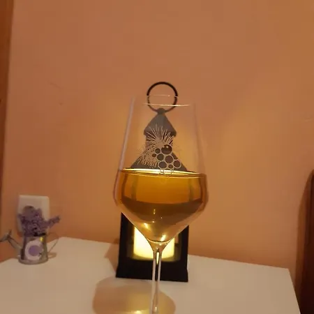 Cebalo - Ekonomija Apartment *
