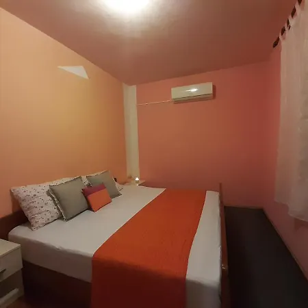 Cebalo - Ekonomija Korčula