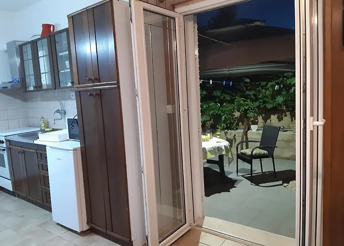 Appartement Cebalo - Ekonomija